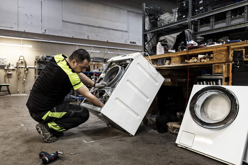 Nyt genbrugsanlæg i Middelfart kan forlænge livet på elektronik og samtidig skabe jobs