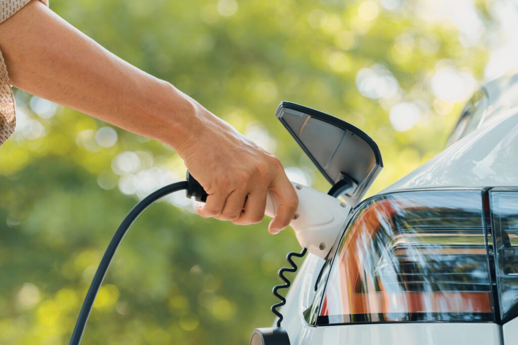 Eksplosiv vækst i bilparkens batterikapacitet