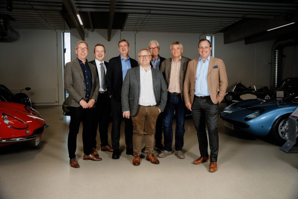Underskrevet: Selected Car Group opkøber midtjysk leasingfirma og bilhus